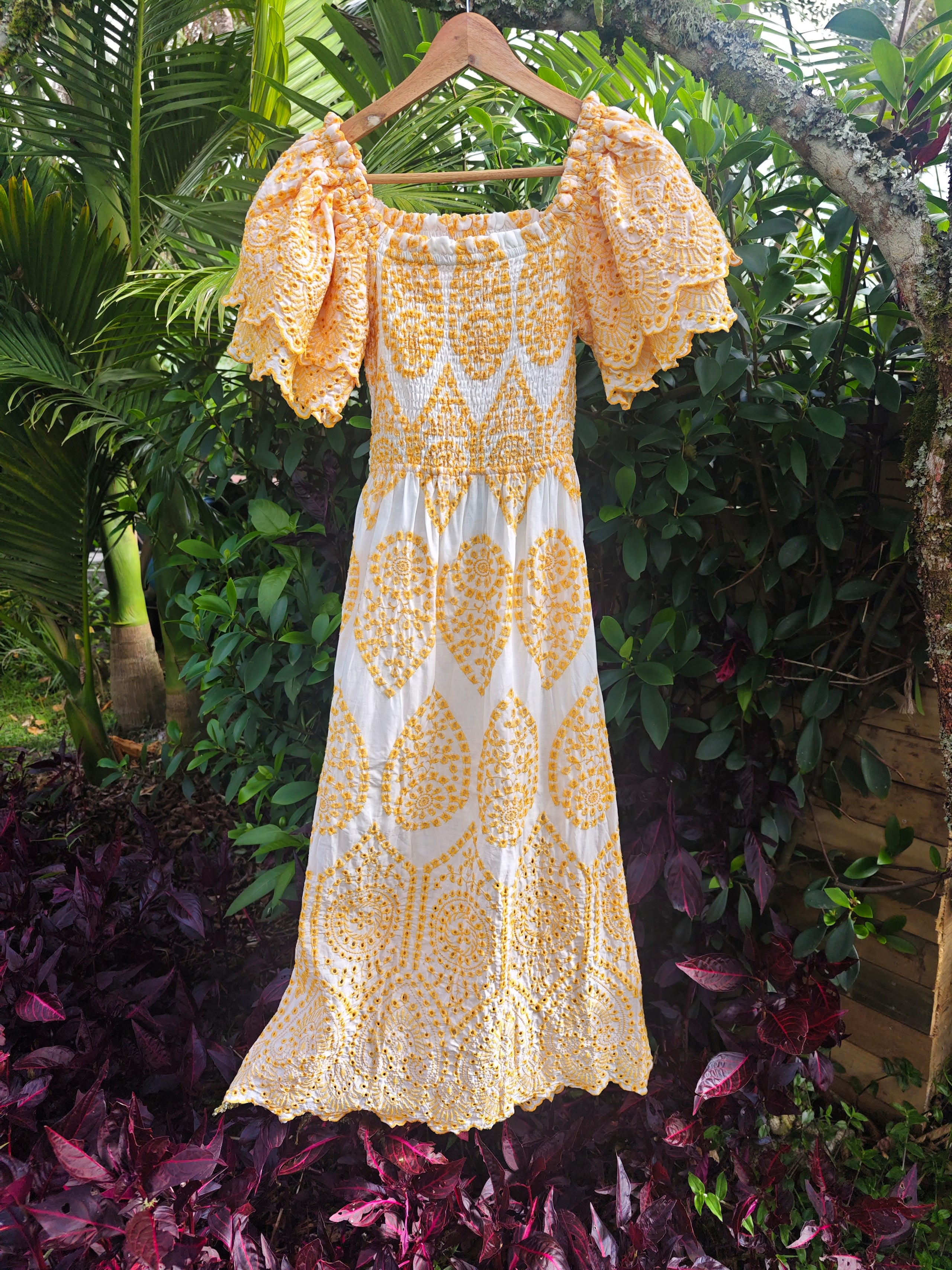 Midi Dresses
