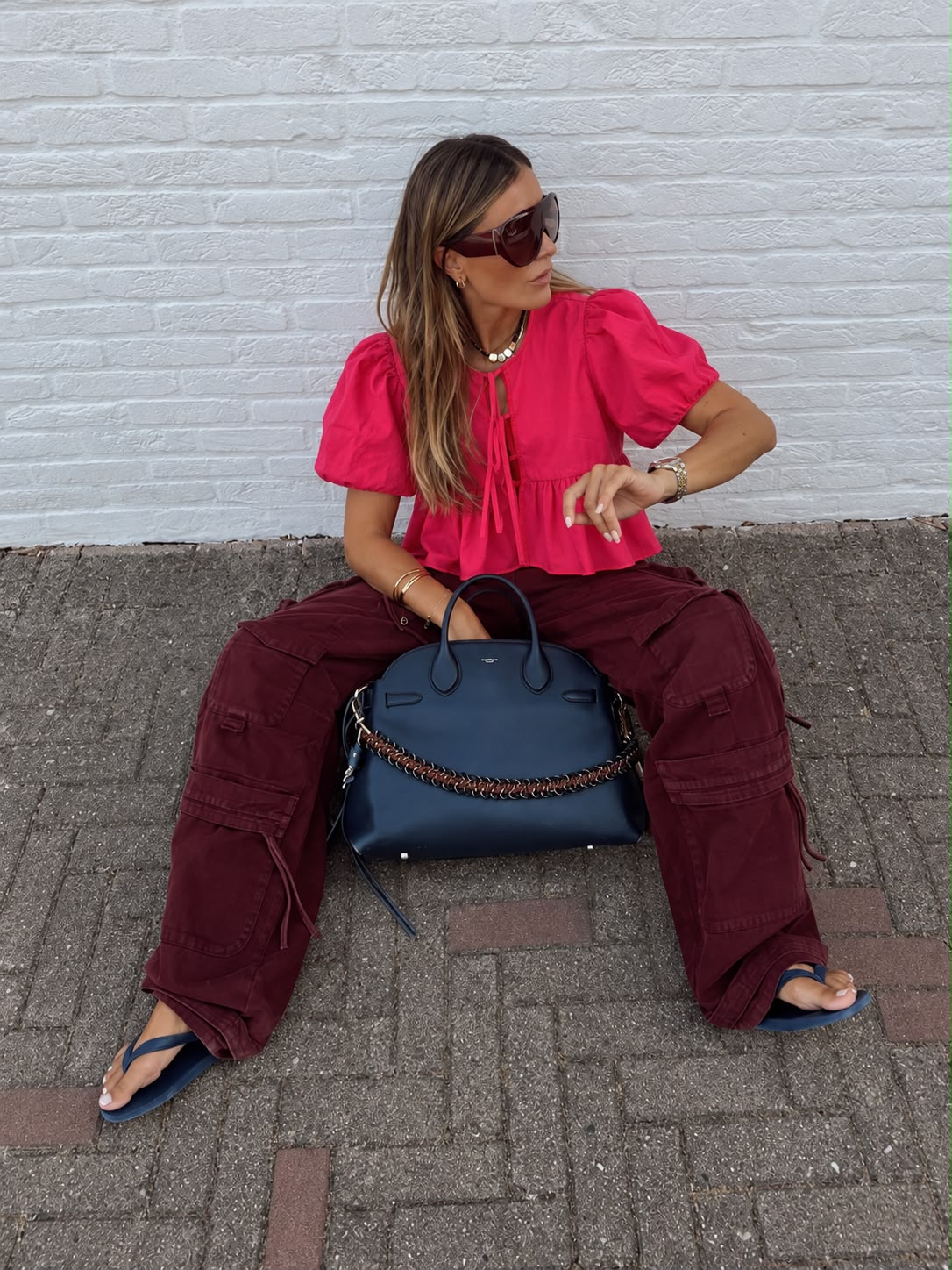 A Coruña red blouse