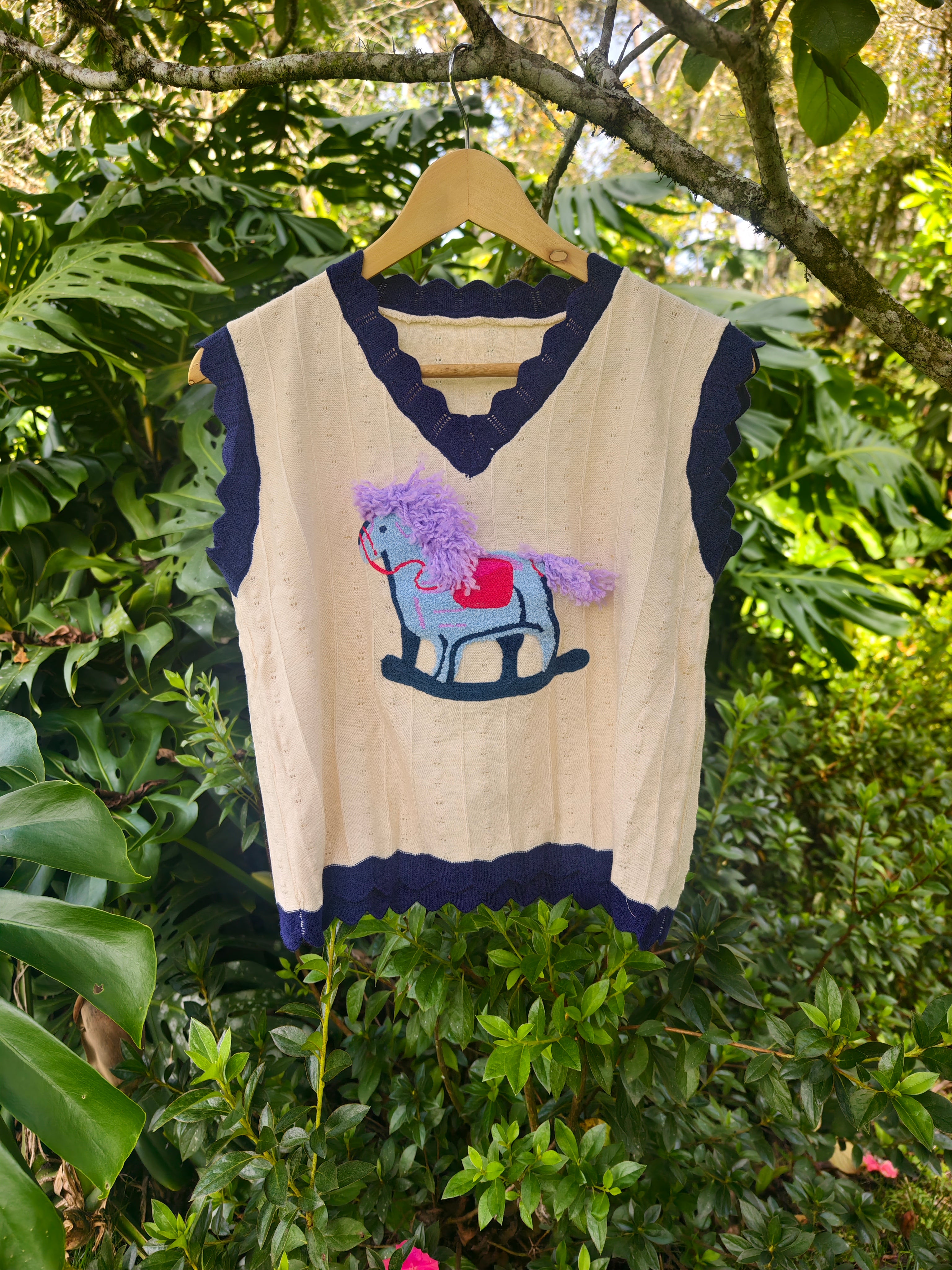 Little horse vest