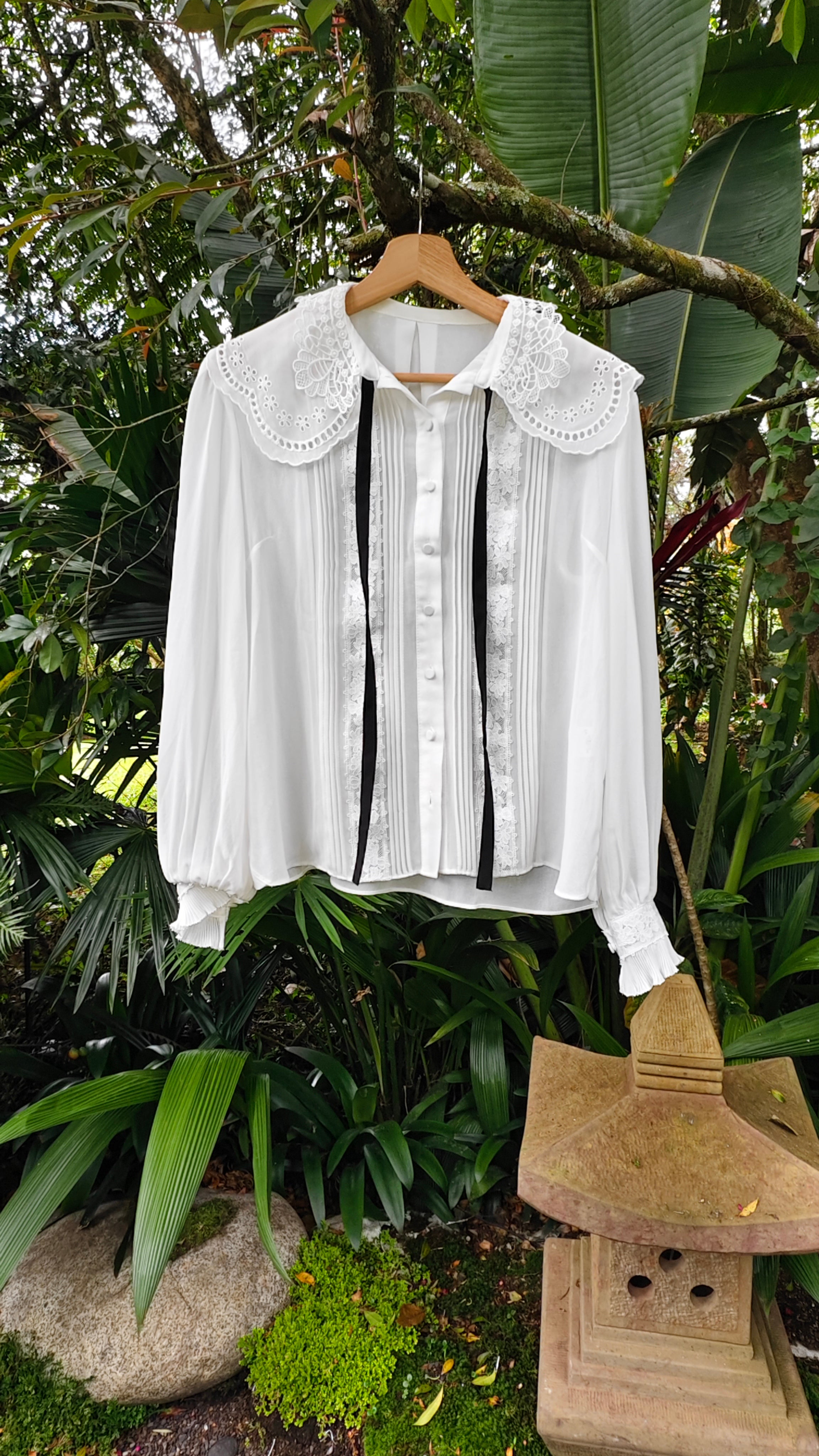 Budapest blouse