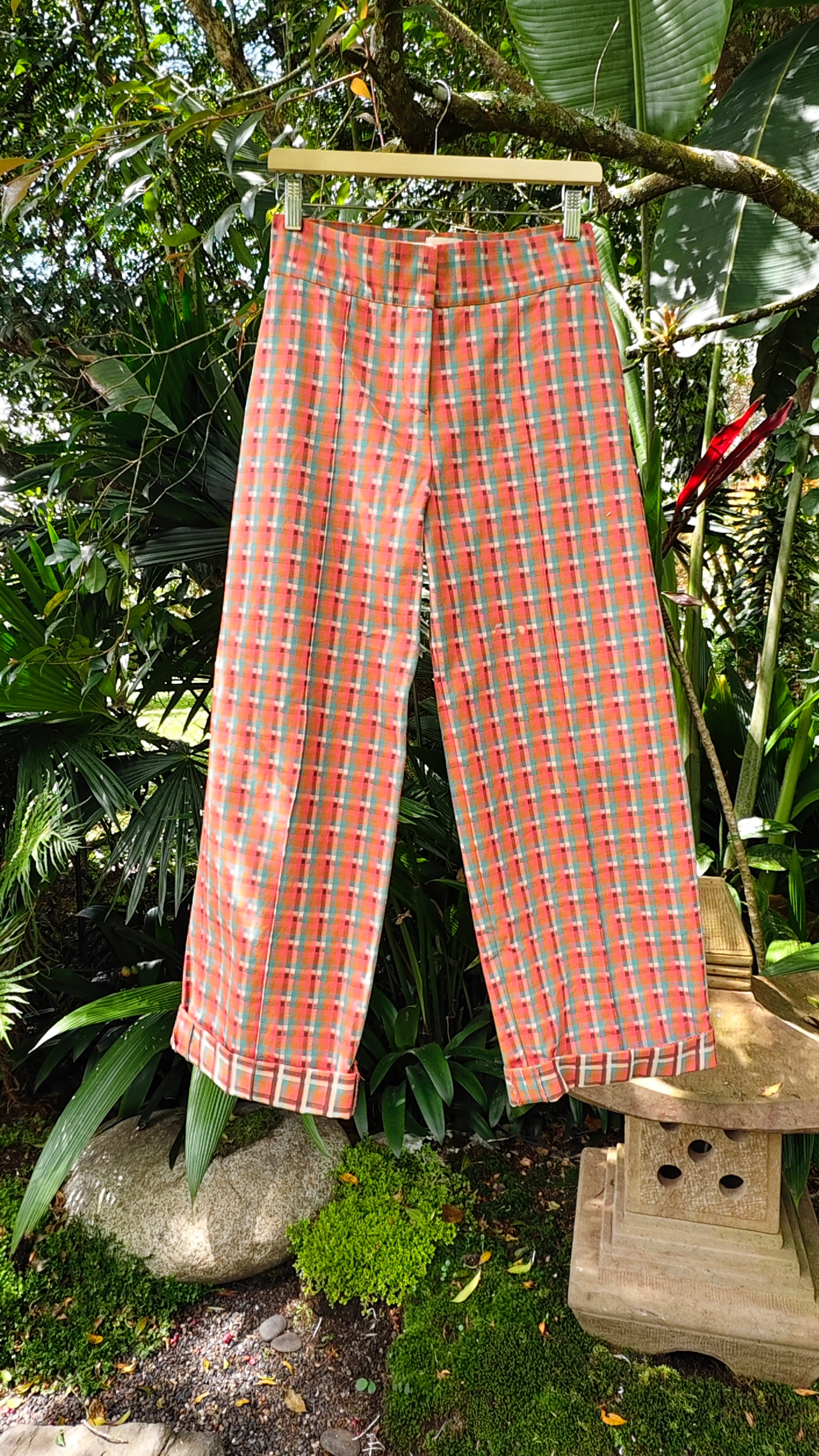 María pants